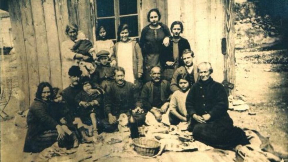 Παλαιά Φώκαια Αναβύσσου